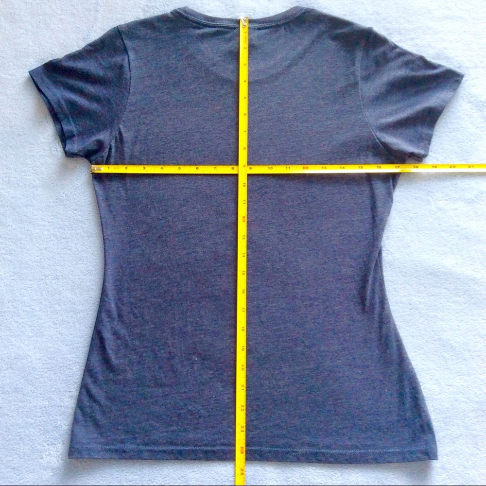 ♀️🩷NWOT FEMME T-shirt - Picture 4 of 4